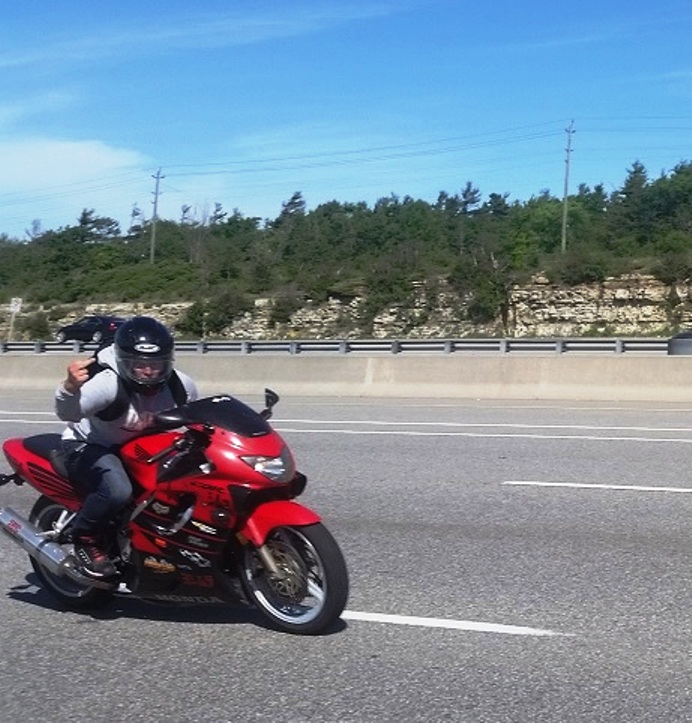 UPDATE: Ottawa Police charge menacing motorcyclist
