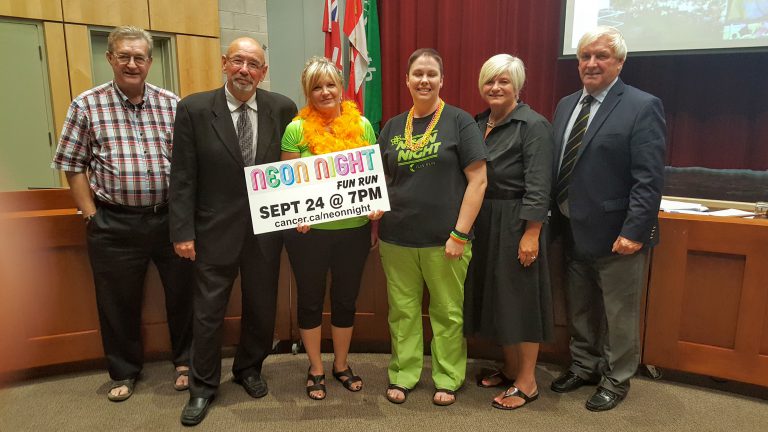 Neon Night Kemptville could use a few more volunteers at the event
