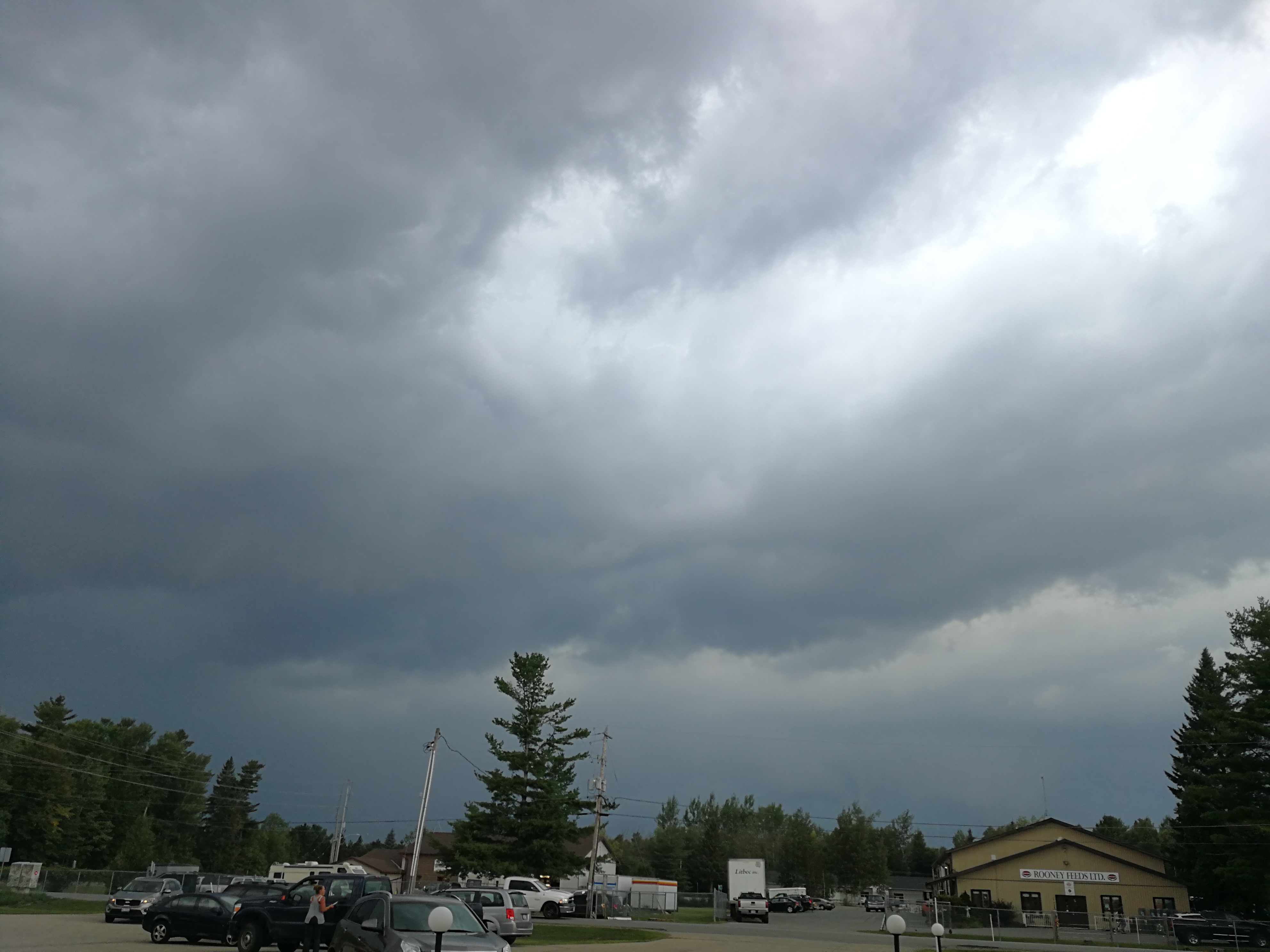 Tornado warning issued for Smiths Falls - My Kemptville Now3968 x 2976