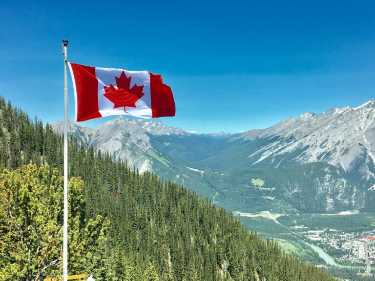 Canada Reaches 400,000 Cases of COVID-19