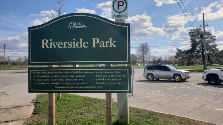 New lights for Riverside Park outdoor rink being voted on next week