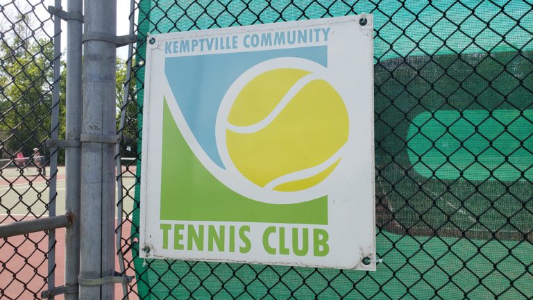 Municipality Reinstalls Lights At Kemptville Tennis Club