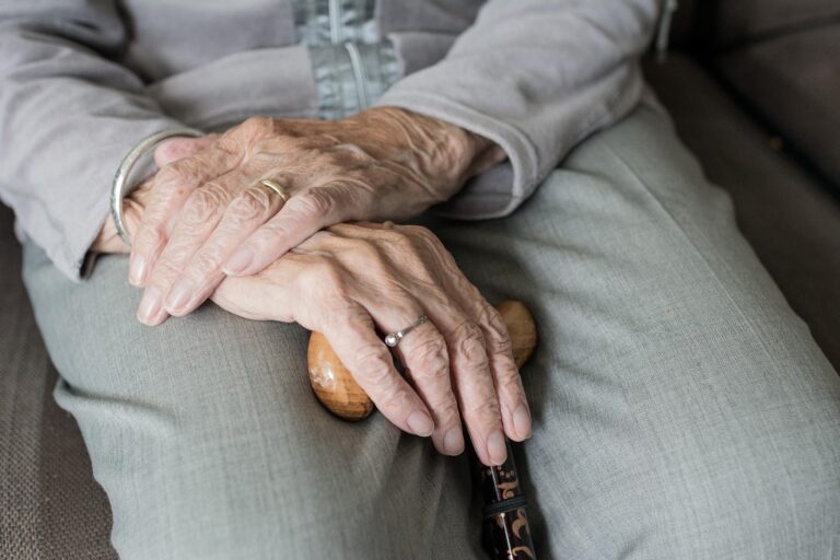 Alzheimer’s Awareness Month: local expert talks risk factors, early warning signs